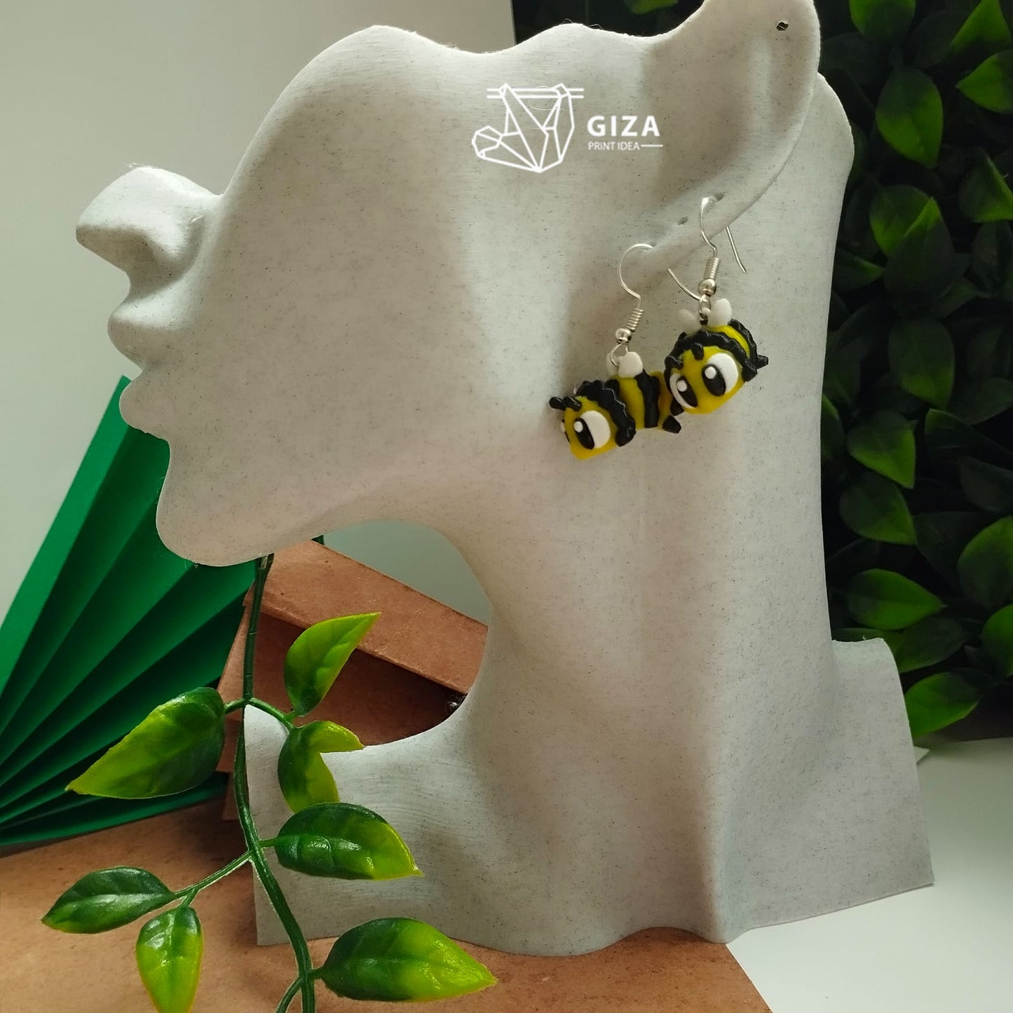 🐝 Aretes de Abeja Impresos en 3D – Dulzura y Vitalidad Natural
